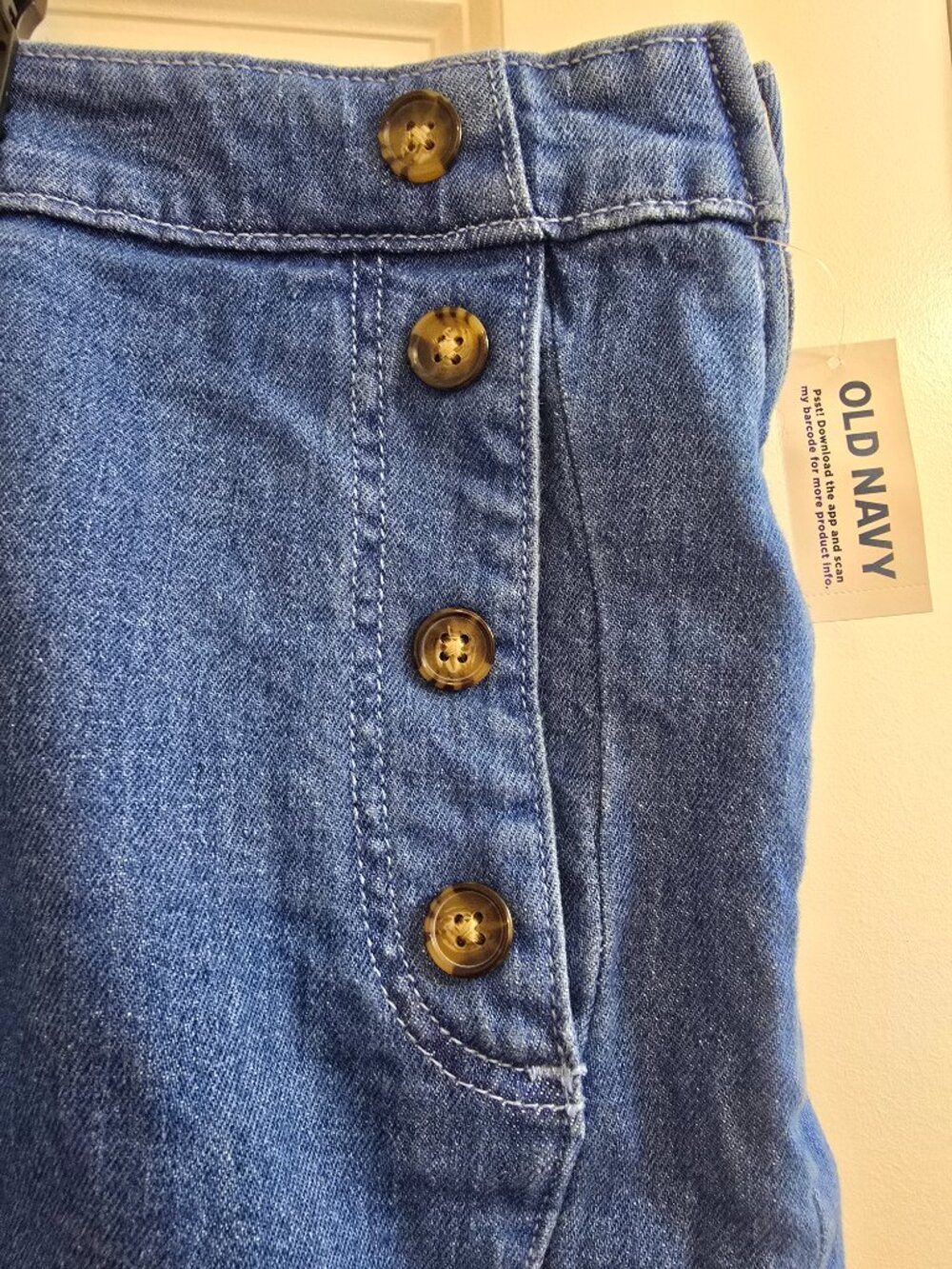 Old Navy High-Waisted Mariner Shorts - Medium Indigo - 3 Inch Inseam - NWT - Picture 3 of 7